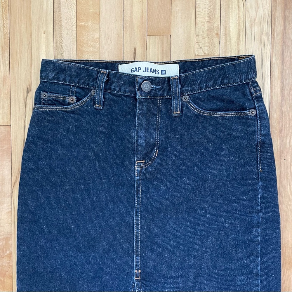 GAP Vintage Dark Wash Jean Skirt - Picture 9 of 10